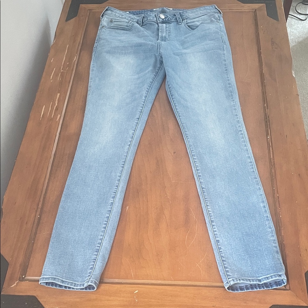 PacSun Light Blue Skinny Jeans Size 32x32